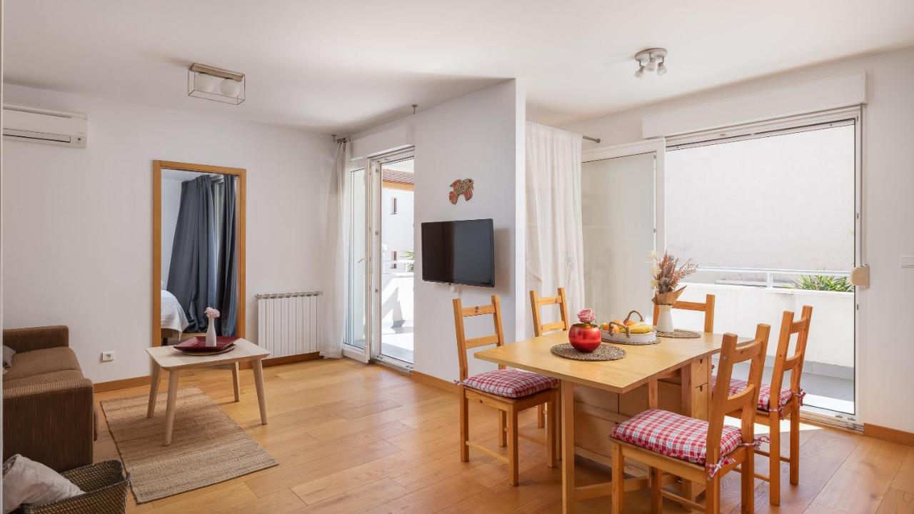 Modern Apt With Terrace 4 Min Walk To The Beach 스플리트 외부 사진