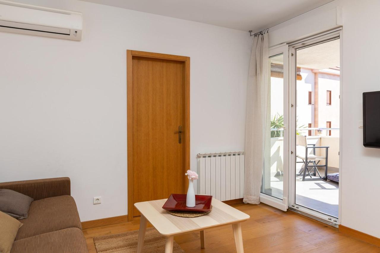 Modern Apt With Terrace 4 Min Walk To The Beach 스플리트 외부 사진